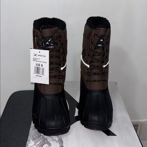 Arctix Dark Brown and Black Snow Boots
